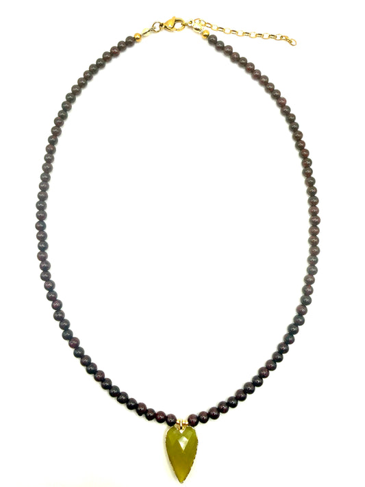 Heart Drop - Garnet & Serpentine