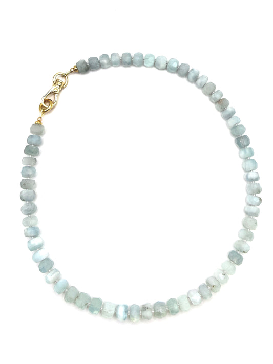Blue Aquamarine Wheel Necklace
