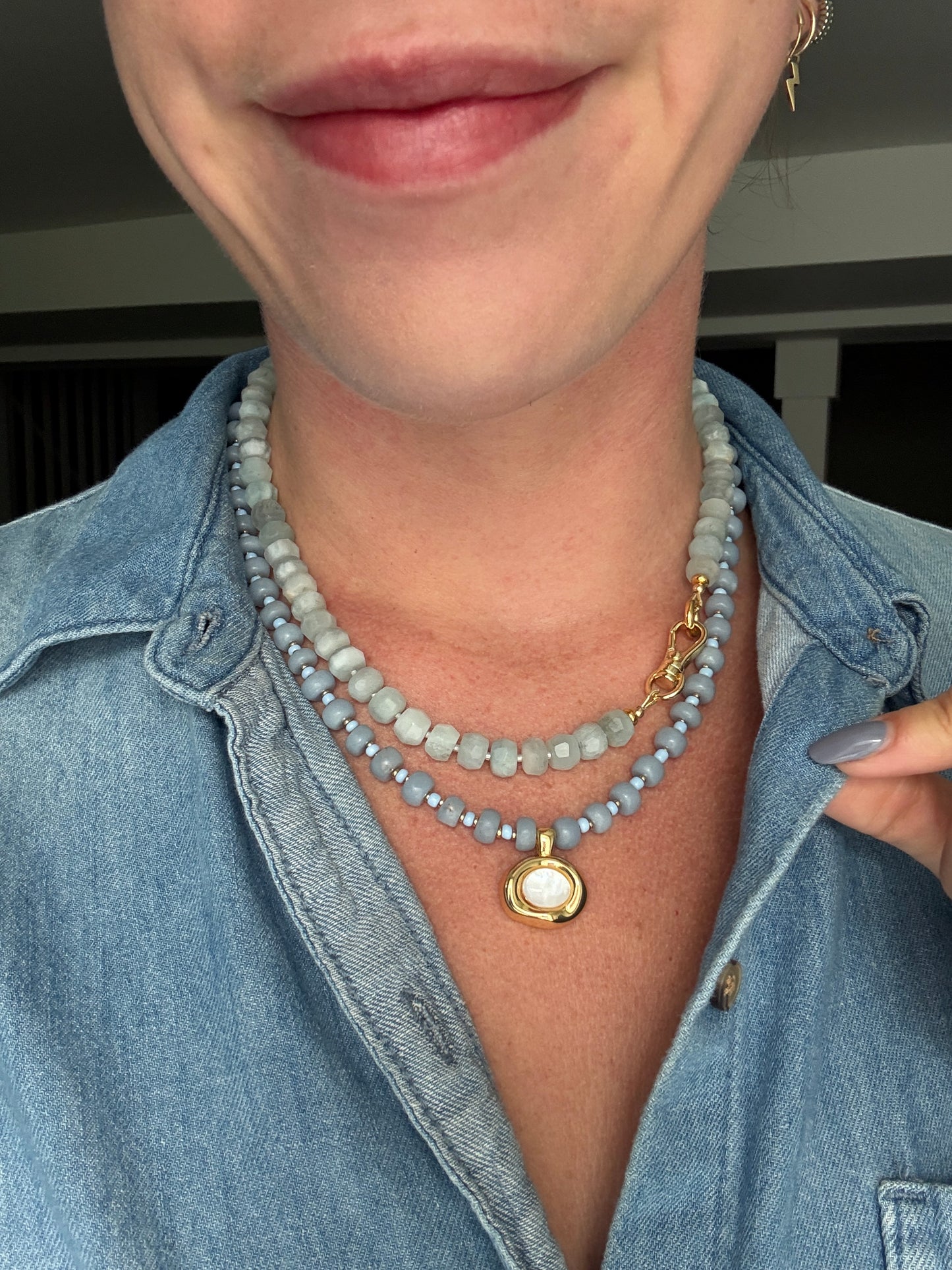 Blue Aquamarine Wheel Necklace